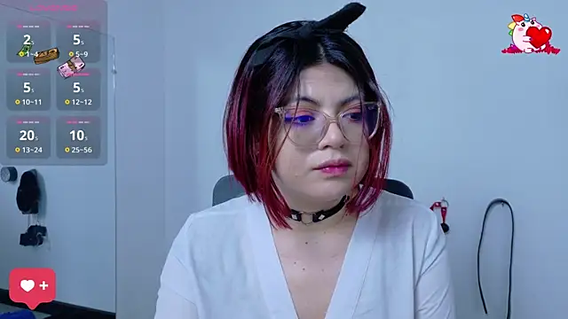 Catwhite  online show from 19, 3, 2025