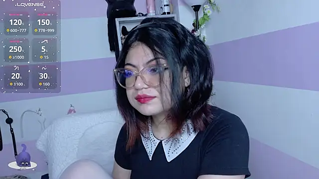 Catwhite  online show from 23, 2, 2026