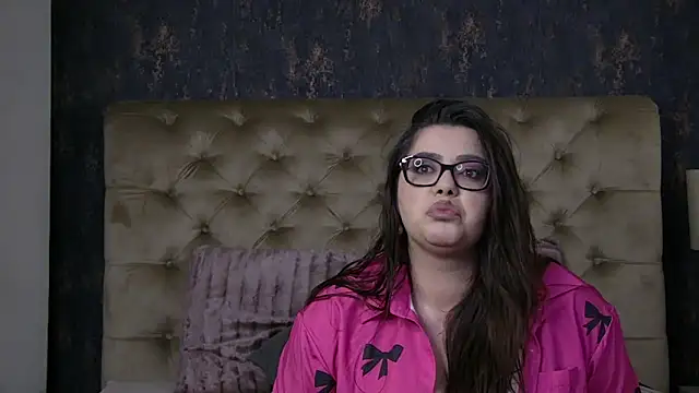 Snapshot of AriaRussell chatting on 1, 4, 2026 AriaRussell online show from 1, 4, 2026