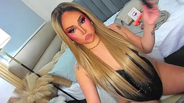 yourbabygoddess online show from 27, 9, 2025