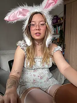 Snapshot of Darling_XXX chatting on 13, 6, 2026 Darling XXX online show from 13, 6, 2026