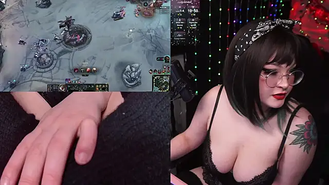 Snapshot of evamila chatting on 22, 11, 2025 evamila online show from 22, 11, 2025