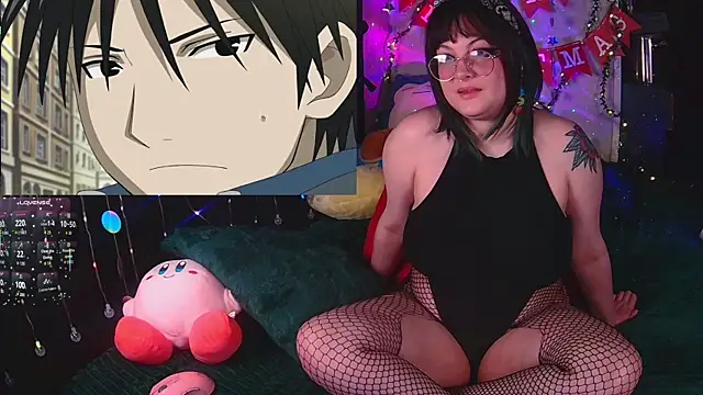 Snapshot of evamila chatting on 18, 11, 2025 evamila online show from 18, 11, 2025