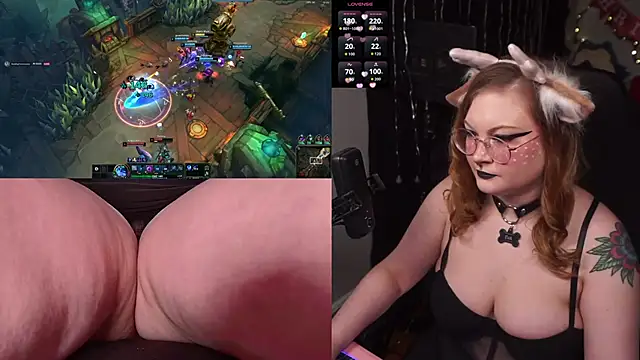 Snapshot of evamila chatting on 15, 11, 2025 evamila online show from 15, 11, 2025