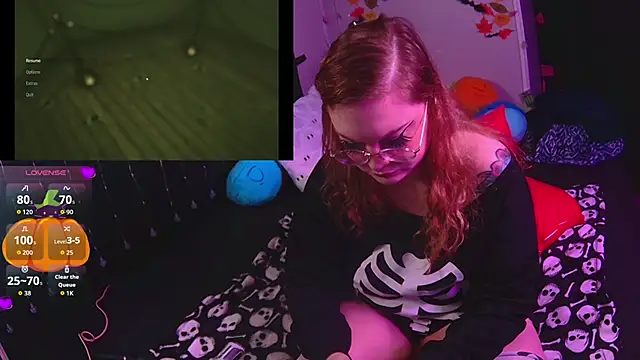 Snapshot of evamila chatting on 15, 10, 2025 evamila online show from 15, 10, 2025