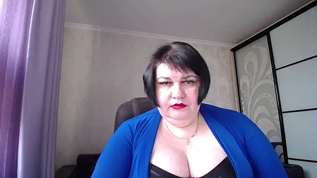 JuicyLady Di online show from 1, 11, 2025