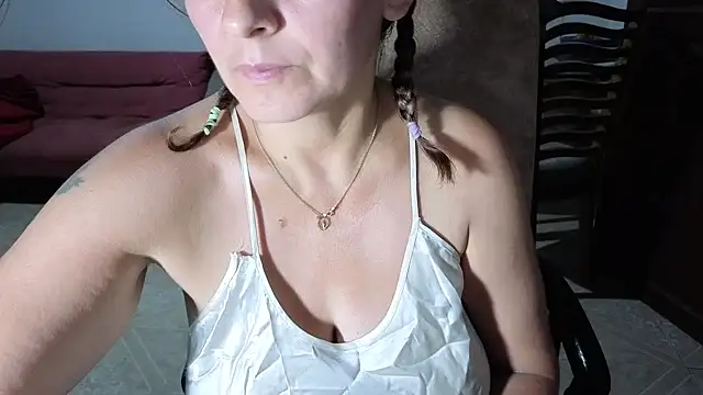 maya hottt online show from 31, 5, 2026