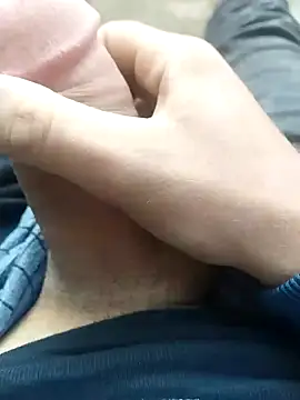 Snapshot of K-27 chatting on 19, 11, 2025 K-27 online show from 19, 11, 2025