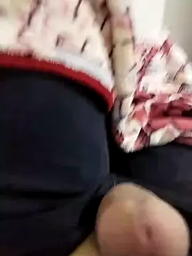 Snapshot of K-27 chatting on 5, 11, 2025 K-27 online show from 5, 11, 2025