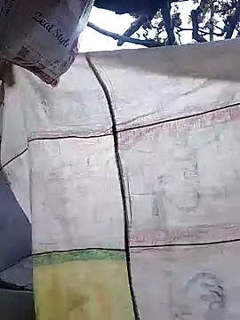 Snapshot of K-27 chatting on 7, 11, 2025 K-27 online show from 7, 11, 2025