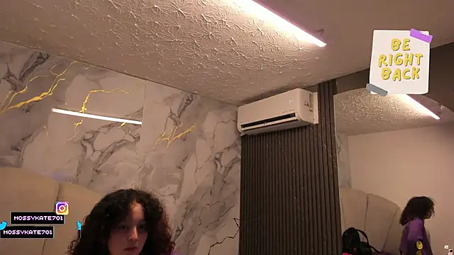 Katemoss70 online show from 7, 2, 2026