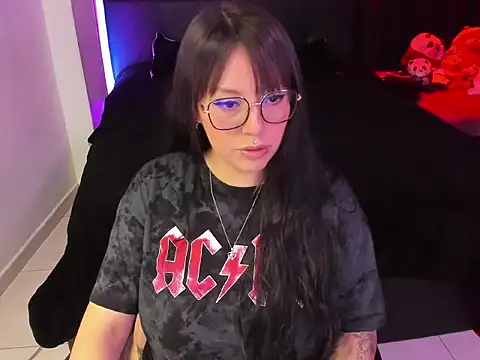 lia minami online show from 24, 4, 2026