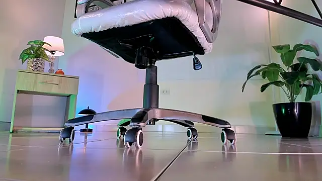 ArchieCollins online show from 15, 10, 2025