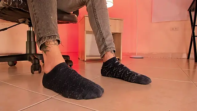 ArchieCollins online show from 22, 12, 2025