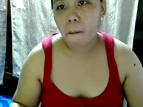 Snapshot of hotcastlexxx chatting on 28, 5, 2026 hotcastlexxx online show from 28, 5, 2026
