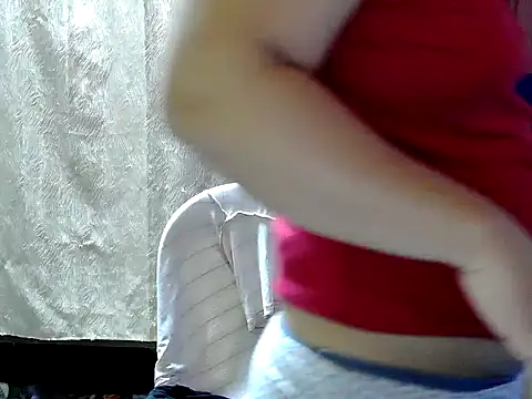 Snapshot of hotcastlexxx chatting on 28, 5, 2026 hotcastlexxx online show from 28, 5, 2026