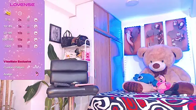 Snapshot of Hotgiirl_1 chatting on 10, 2, 2026 Hotgiirl 1 online show from 10, 2, 2026