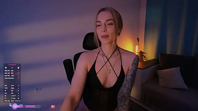 Snapshot of AskAlexa chatting on 7, 11, 2025 AskAlexa online show from 7, 11, 2025