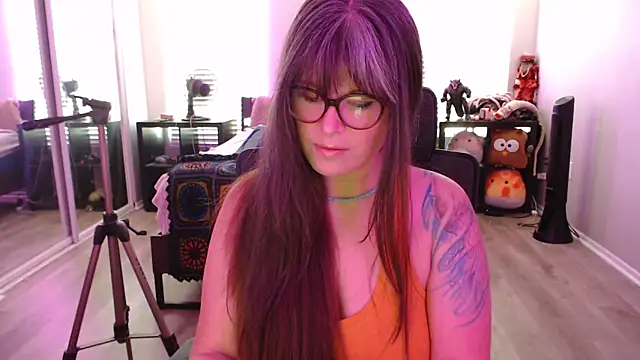 TheLenaAdams online show from 9, 9, 2025