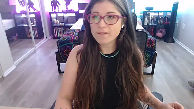 TheLenaAdams online show from 17, 12, 2024