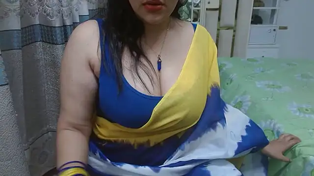 Lovelywife786 online show from 10, 9, 2025