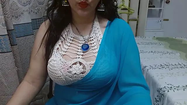 Lovelywife786 online show from 15, 11, 2025