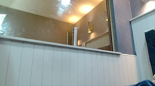 EmilyQueen3x online show from 8, 3, 2025