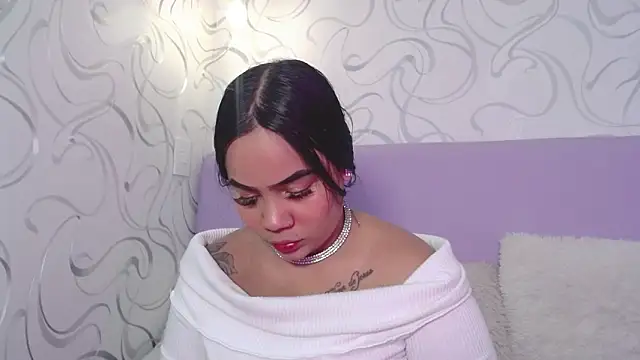 EmilyQueen3x online show from 1, 11, 2025