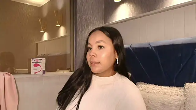 EmilyQueen3x online show from 28, 3, 2026