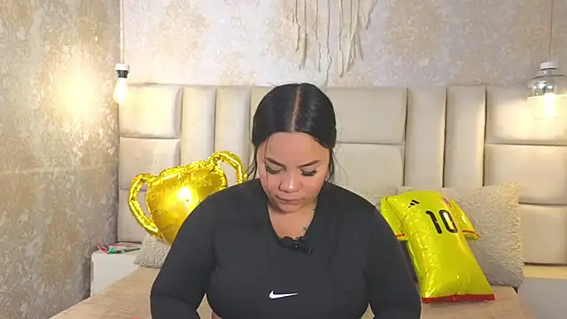 EmilyQueen3x online show from 1, 7, 2026
