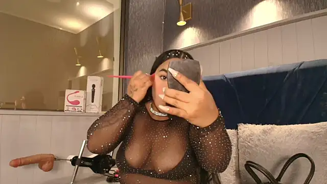 EmilyQueen3x online show from 28, 2, 2026