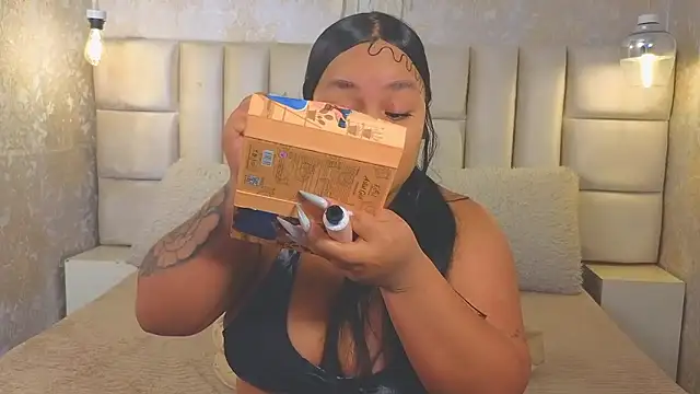 EmilyQueen3x online show from 29, 5, 2026