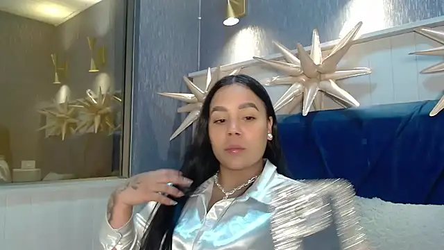 EmilyQueen3x online show from 21, 12, 2025