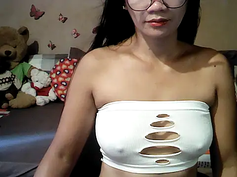 Mia Rein online show from 2, 7, 2026