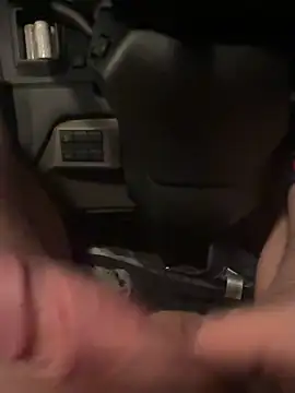 Snapshot of OhMyRichard chatting on 23, 12, 2024 OhMyRichard online show from 23, 12, 2024