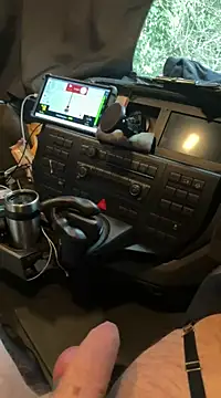 Snapshot of OhMyRichard chatting on 27, 1, 2025 OhMyRichard online show from 27, 1, 2025