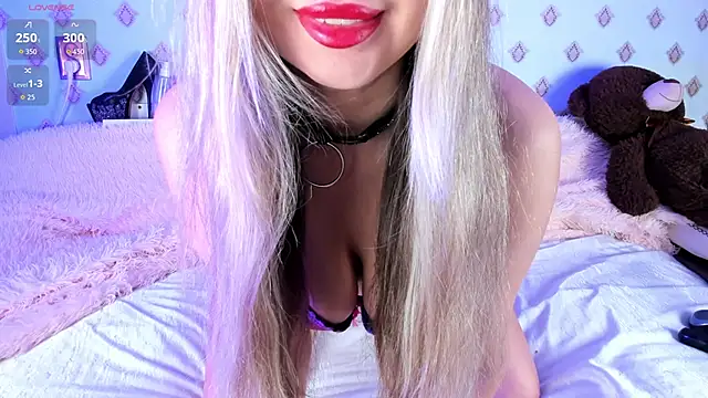 Snapshot of Briana_Lovs chatting on 2, 3, 2026 Briana Lovs online show from 2, 3, 2026