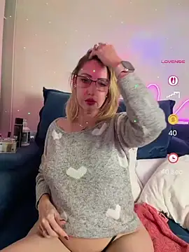 RAIRAsexy online show from 7, 7, 2026