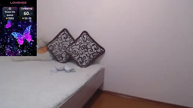 MargotLot online show from 15, 2, 2025