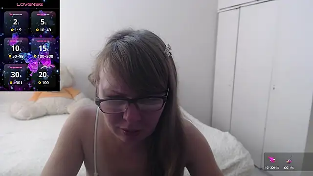 MargotLot online show from 4, 10, 2025