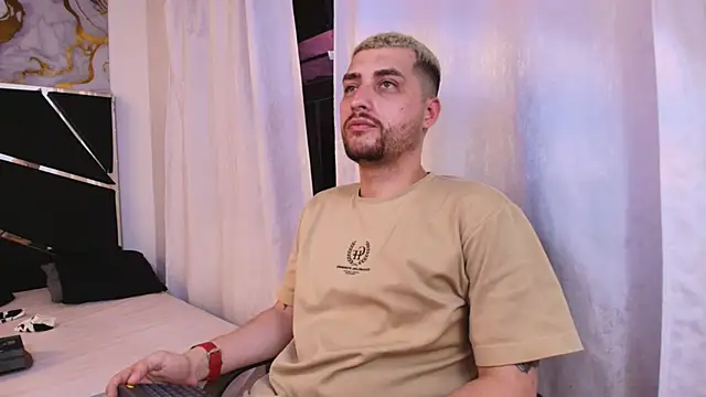 Pleasure Vibes23 online show from 14, 10, 2025