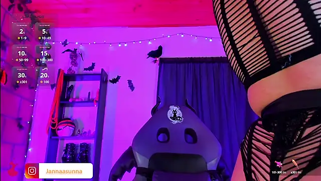 EmmaRusso online show from 13, 9, 2025