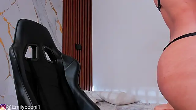 EmilyBoonny1 online show from 1, 12, 2025