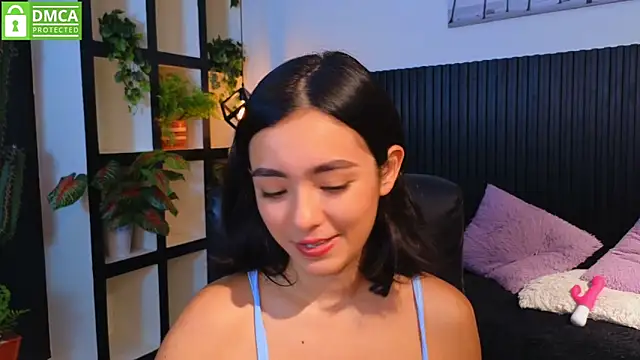 Snapshot of Ivy_Gail chatting on 12, 10, 2025 Ivy Gail online show from 12, 10, 2025