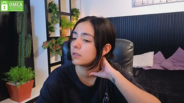 Snapshot of Ivy_Gail chatting on 7, 11, 2025 Ivy Gail online show from 7, 11, 2025