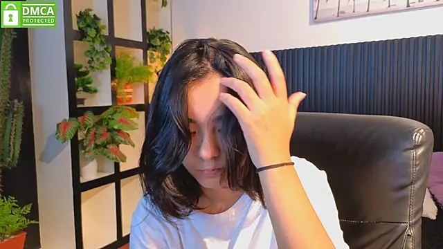 Snapshot of Ivy_Gail chatting on 13, 11, 2025 Ivy Gail online show from 13, 11, 2025