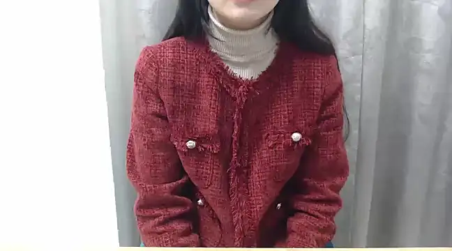 Luna-xoxo- online show from 7, 2, 2025