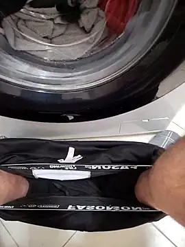 alex899927 online show from 12, 4, 2026