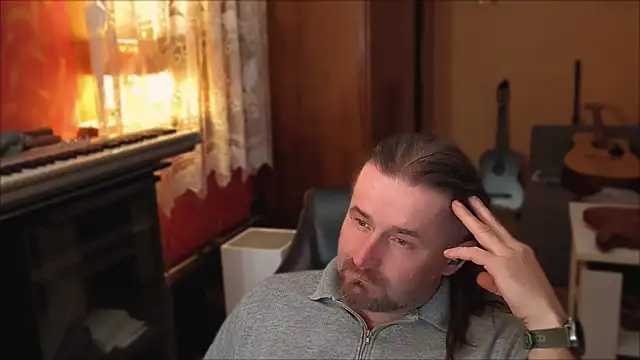 Mosiadz1975 online show from 28, 2, 2025