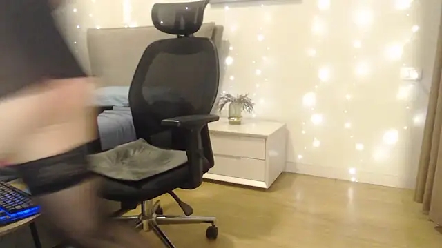 damarossa87 online show from 27, 11, 2025